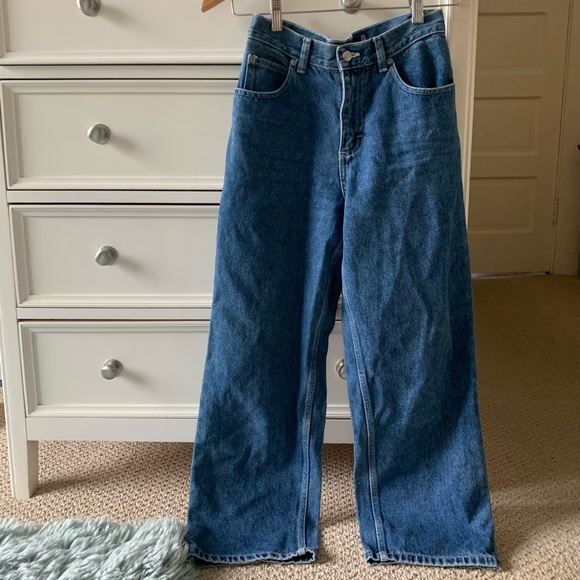 Denim - Vintage dark wash jeans